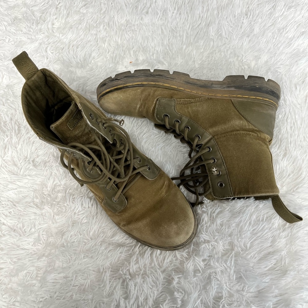 Dr. Martens Combs Size 12